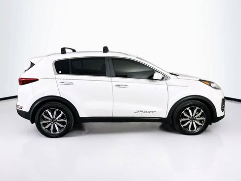 Used 2017 Kia Sportage EX FWD image 26
