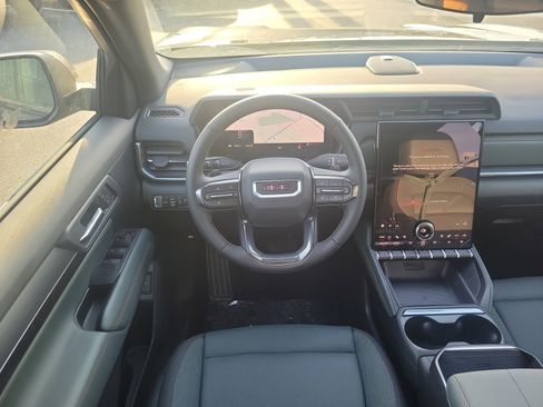 New 2026 GMC Terrain AT4 w/ Convenience Package III AWD/4WD image 14