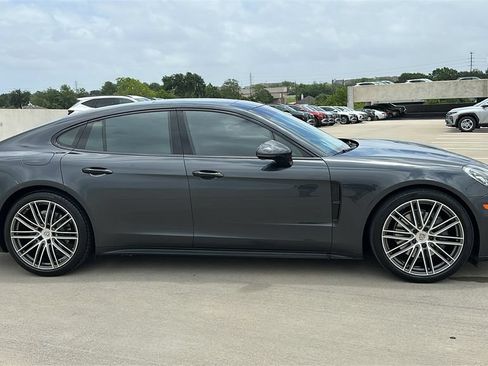 Used 2018 Porsche Panamera 4S AWD/4WD image 17
