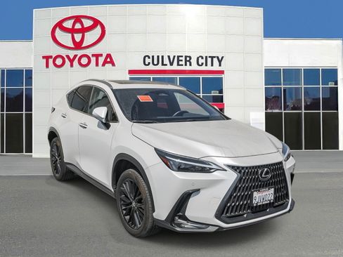 Used 2024 Lexus NX 350h AWD image 1