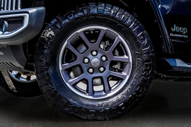 Used 2022 Jeep Gladiator Overland w/ Trailer Tow Package AWD/4WD image 39
