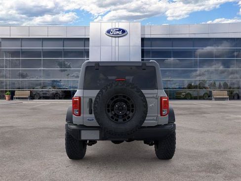 New 2026 Ford Bronco Big Bend w/ Black Diamond Package AWD/4WD image 5