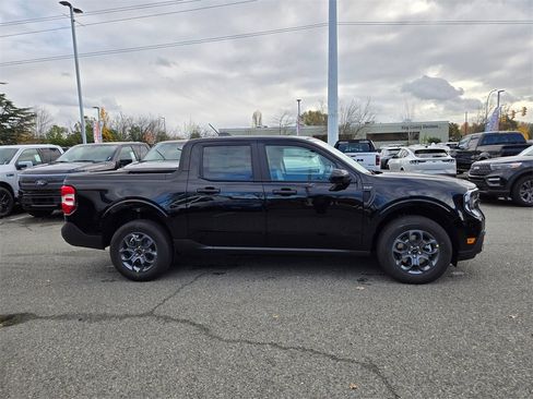 New 2025 Ford Maverick XLT w/ Equipment Group 301A image 4