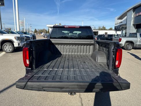 Used 2022 GMC Sierra 1500 SLT image 10