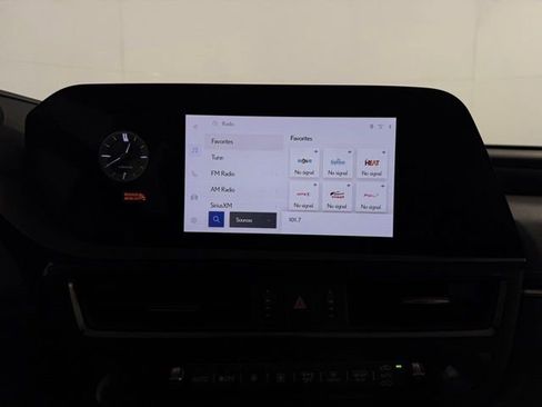 Used 2024 Lexus ES 350 w/ Premium Package image 21