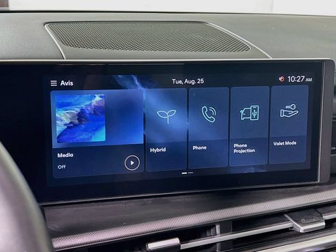 Used 2025 Hyundai Santa Fe SEL FWD image 13