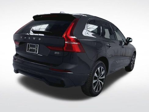 Used 2023 Volvo XC60 B5 Plus w/ Climate Package AWD/4WD image 24