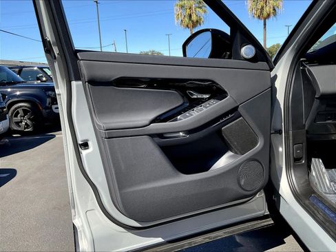 New 2026 Land Rover Range Rover Evoque Dynamic SE image 24