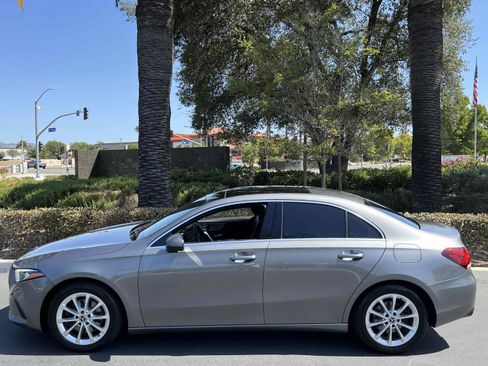Used 2019 Mercedes-Benz A 220 image 18