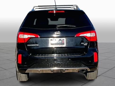 Used 2014 Kia Sorento SX w/ 3rd Row Package image 4