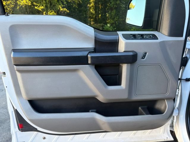 Used 2016 Ford F150 XL w/ Equipment Group 101A Mid AWD/4WD image 11