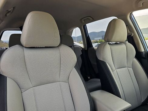 Used 2021 Subaru Forester AWD/4WD image 19
