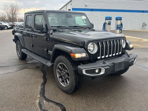 Used 2021 Jeep Gladiator Overland w/ Uconnect 4C Nav & Sound Group image 8