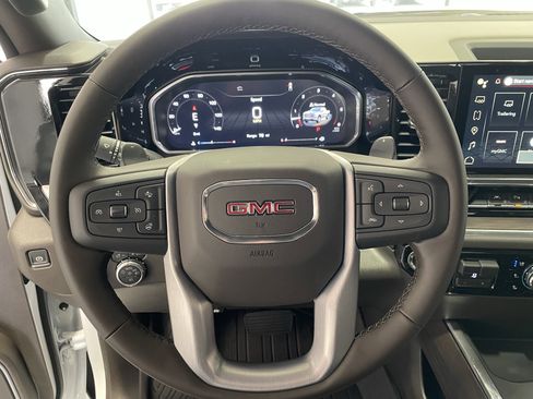 New 2026 GMC Sierra 1500 SLT w/ SLT Premium Plus Package RWD image 15