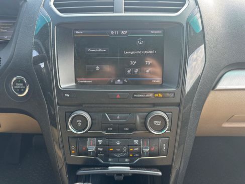 Used 2016 Ford Explorer XLT w/ Equipment Group 202A AWD/4WD image 8