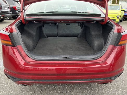 Used 2025 Nissan Altima 2.5 SV w/ SV Special Edition Package image 29