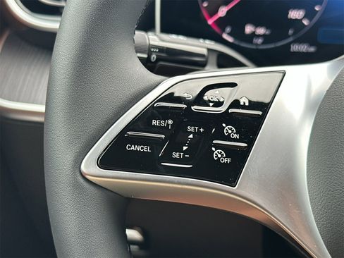 New 2025 Mercedes-Benz C 300 4MATIC Sedan image 25