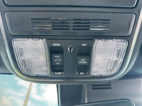 Used 2024 Honda Passport EX-L image 45