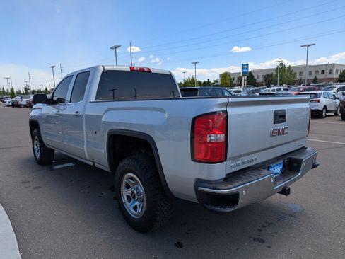 Used 2017 GMC Sierra 1500 SLE w/ Suspension Package, Off-Road AWD/4WD image 31