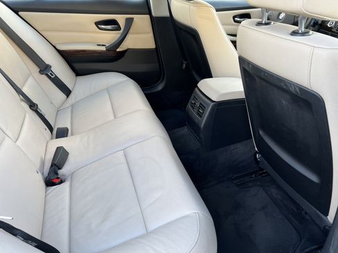 Used 2011 BMW 328i xDrive Sedan image 18