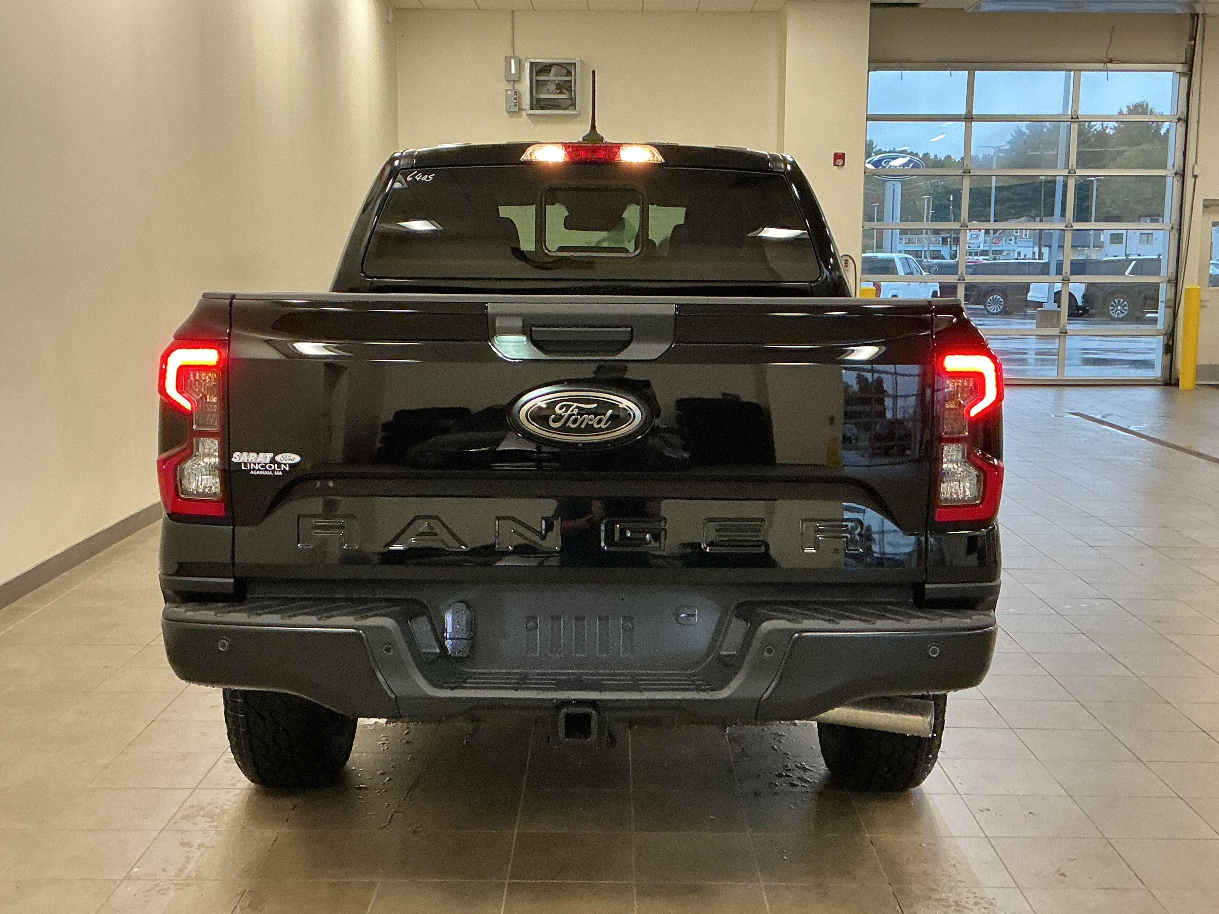 New 2026 Ford Ranger Lariat w/ Black Appearance Package AWD/4WD image 6