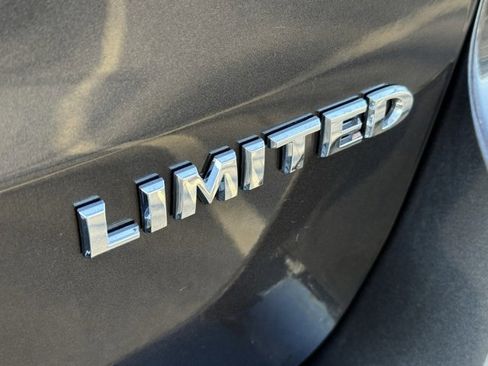 Certified 2021 Jeep Grand Cherokee Limited image 6