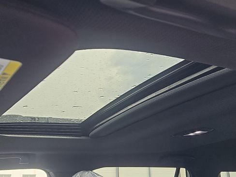 New 2026 Subaru Outback Limited image 7