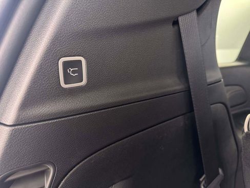 New 2026 Chrysler Pacifica Limited image 39