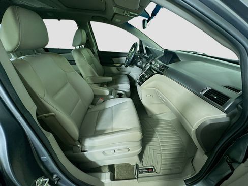 Used 2013 Honda Odyssey Touring image 33