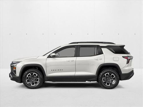 New 2026 Chevrolet Equinox ACTIV w/ Convenience Package III FWD image 3