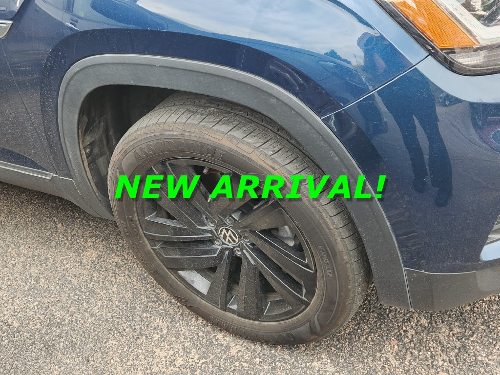 Used 2023 Volkswagen Atlas Cross Sport SE AWD/4WD image 6