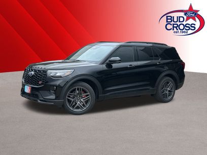 New 2026 Ford Explorer ST w/ Sun And Sound Package