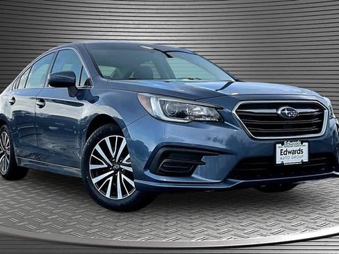 Used 2018 Subaru Legacy 2.5i Premium AWD/4WD image 3