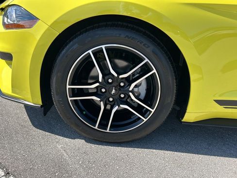 Used 2021 Ford Mustang Premium image 40