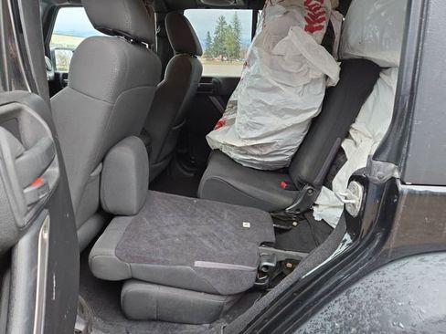 Used 2012 Jeep Wrangler Unlimited Sport AWD/4WD image 27