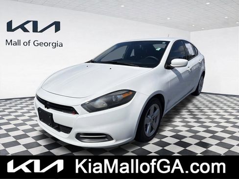Used 2016 Dodge Dart SXT image 1