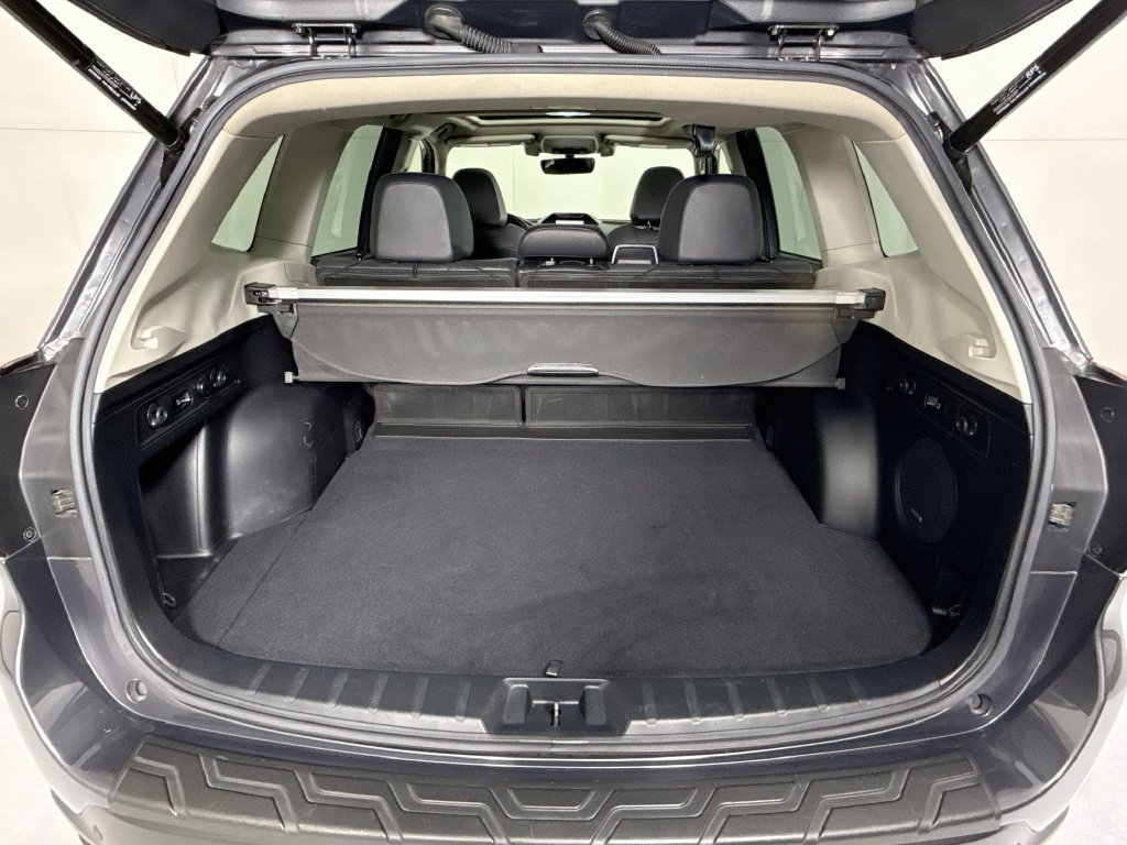 Used 2020 Subaru Forester Touring w/ Popular Package #2 AWD/4WD image 28