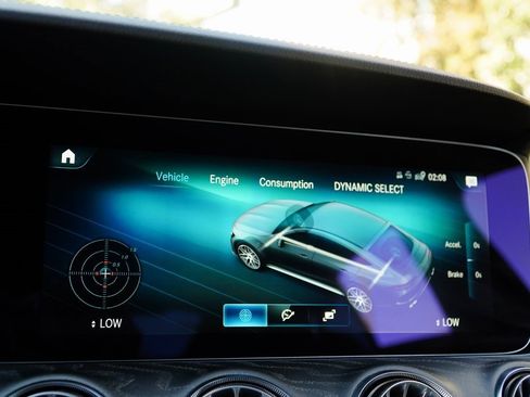 Used 2022 Mercedes-Benz AMG GT 53 w/ Driver Assistance Package image 34