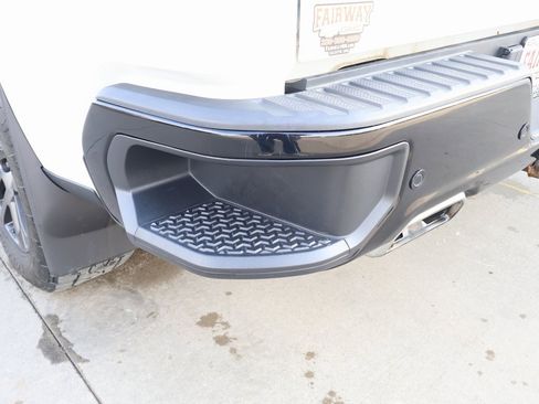 Used 2020 Chevrolet Silverado 1500 LT Trail Boss image 29