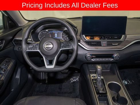 Certified 2025 Nissan Altima 2.5 SV w/ SV Special Edition Package FWD image 6