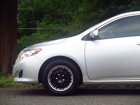 Used 2009 Toyota Corolla LE FWD image 22