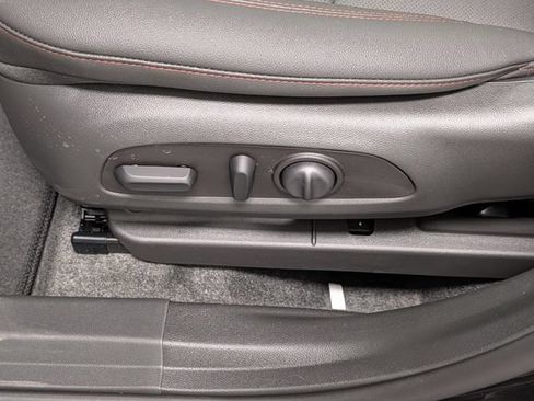 New 2026 Chevrolet Trax RS w/ Sunroof Package FWD image 12
