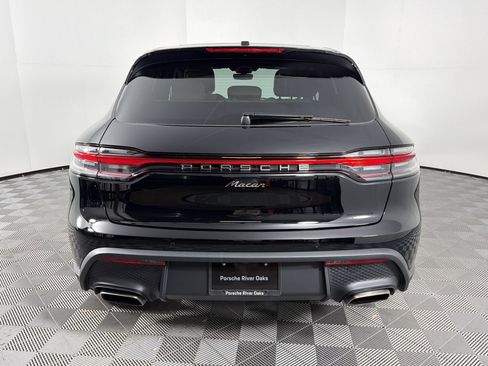 Used 2026 Porsche Macan AWD/4WD image 10