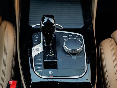 Used 2023 BMW X4 xDrive30i w/ Premium Package image 16