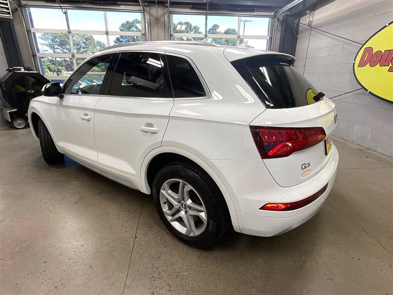 Used 2019 Audi Q5 2.0T Premium AWD/4WD image 3