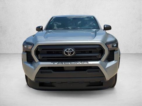 Certified 2025 Toyota Tacoma SR RWD image 2