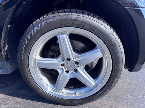 Used 2009 Mercedes-Benz GL 550 4MATIC image 37