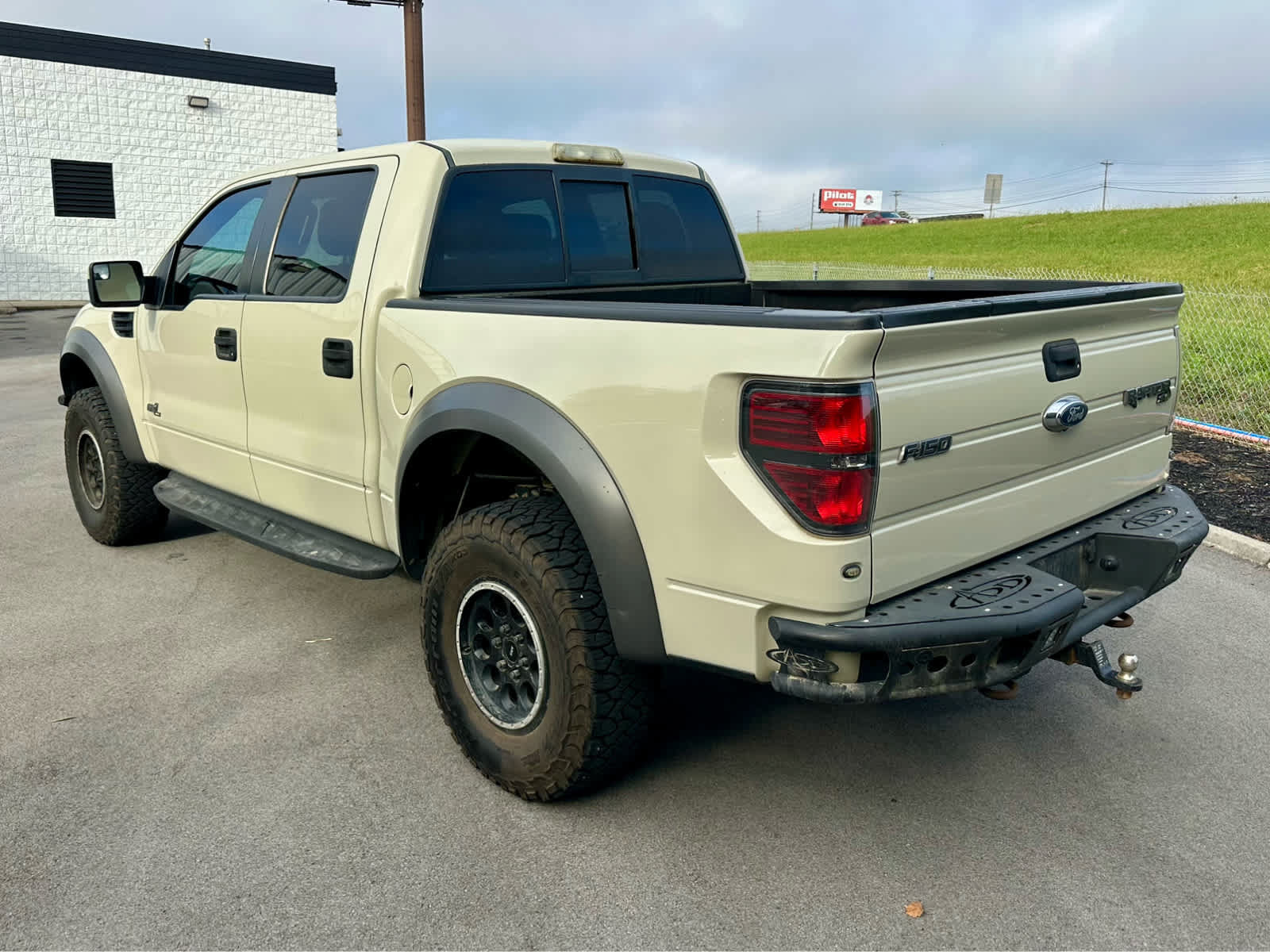 Used 2013 Ford F150 Raptor w/ Luxury Equipment Group AWD/4WD image 7