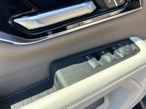 New 2026 GMC Yukon Denali w/ Advanced Technology Package AWD/4WD image 31