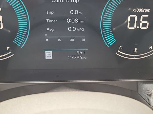 Used 2025 Hyundai Sonata SEL FWD image 32